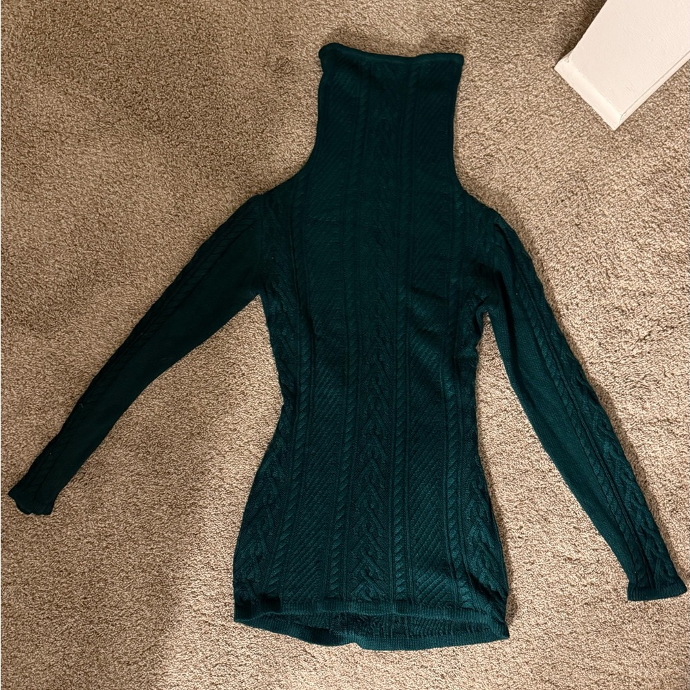 Emerald Green Women's Turtleneck Sweater